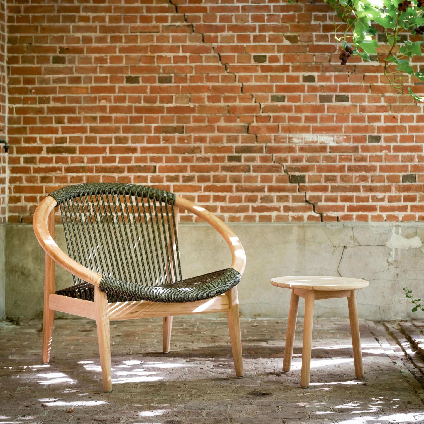 
                  
                    Vincent Sheppard Frida Lounge Chair Teak
                  
                