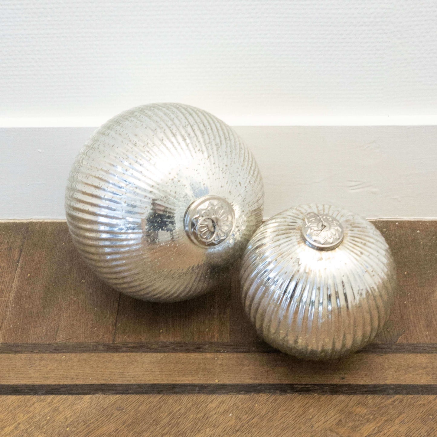 
                  
                    Luxe kerstballen zilver set van 2
                  
                